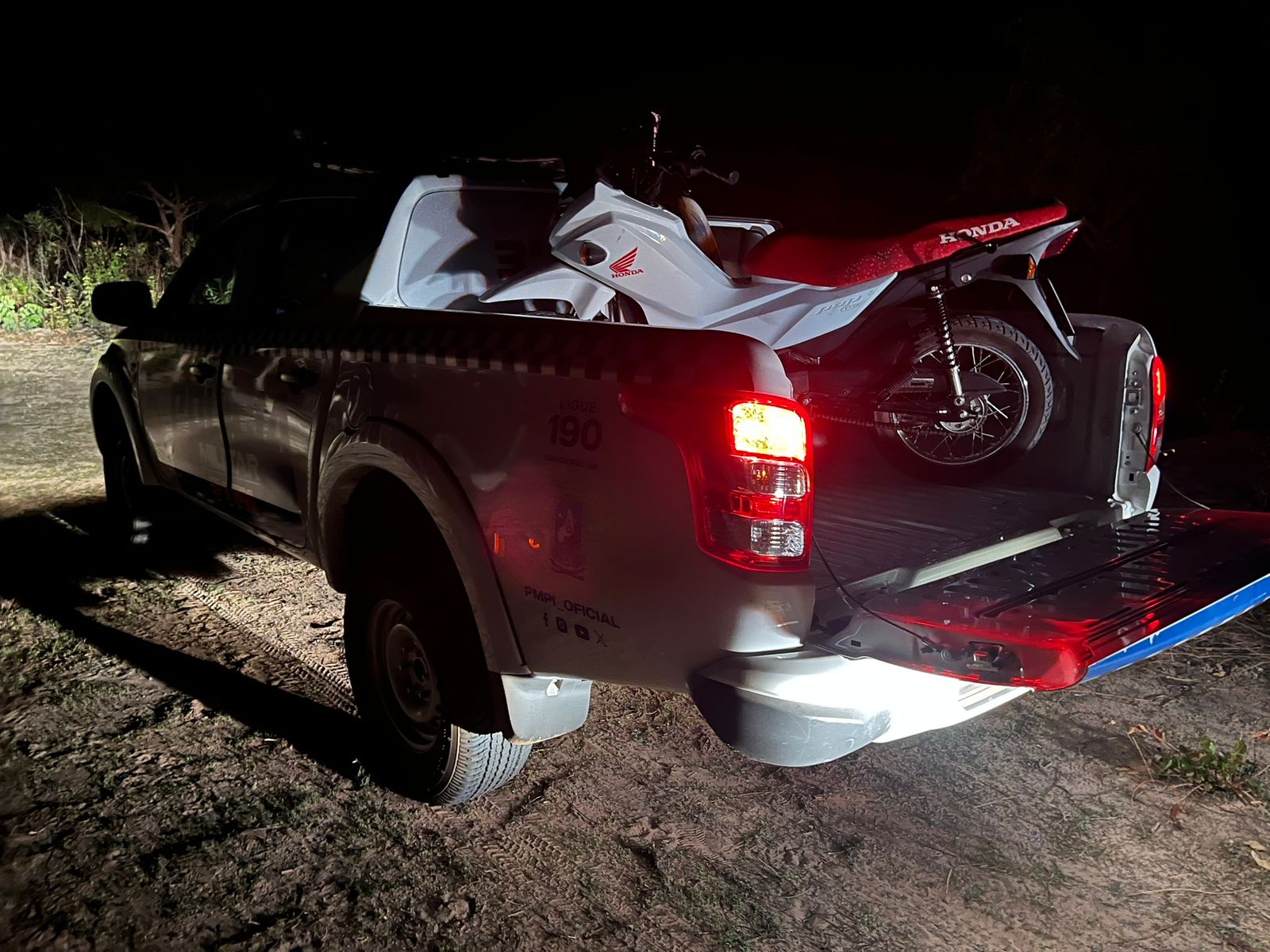 WhatsApp Image 2025-10-13 at 09.36.52